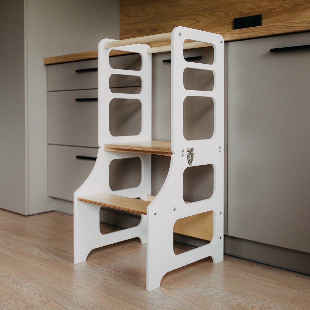 Foldable kitchen tower - Duck Woodworks