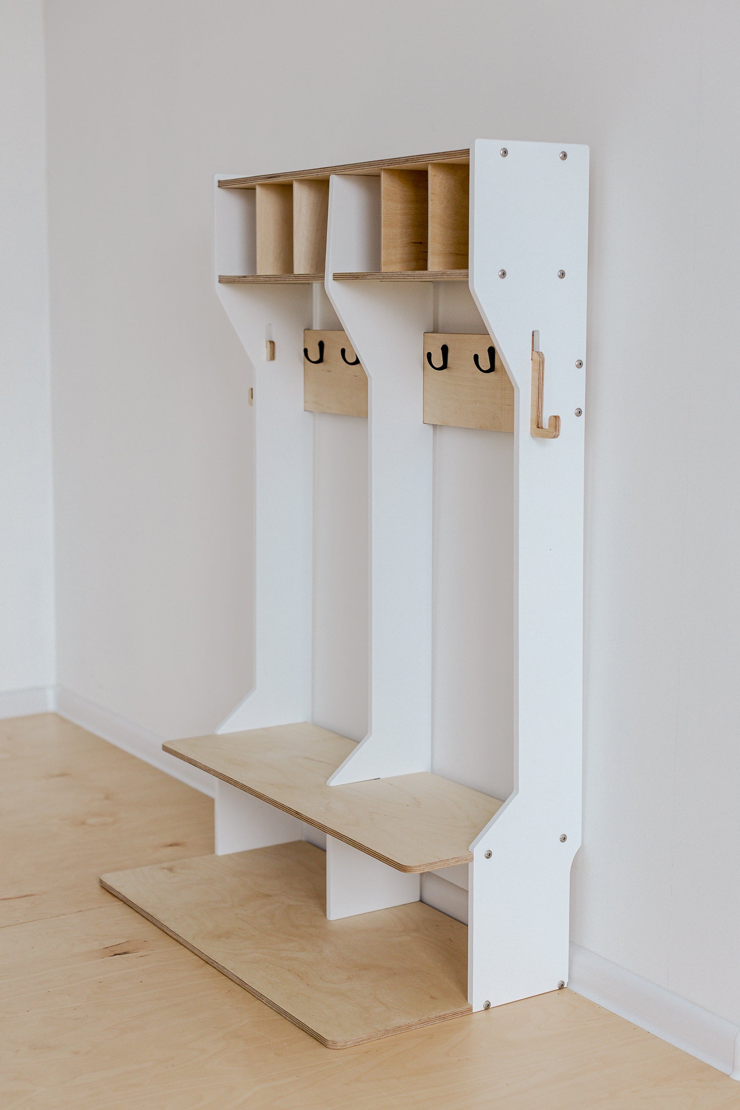 web 2026 Duck Woodworks plaukti ofiss   110